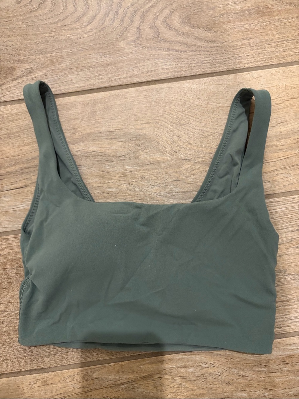 Lululemon green sports bra in XXS